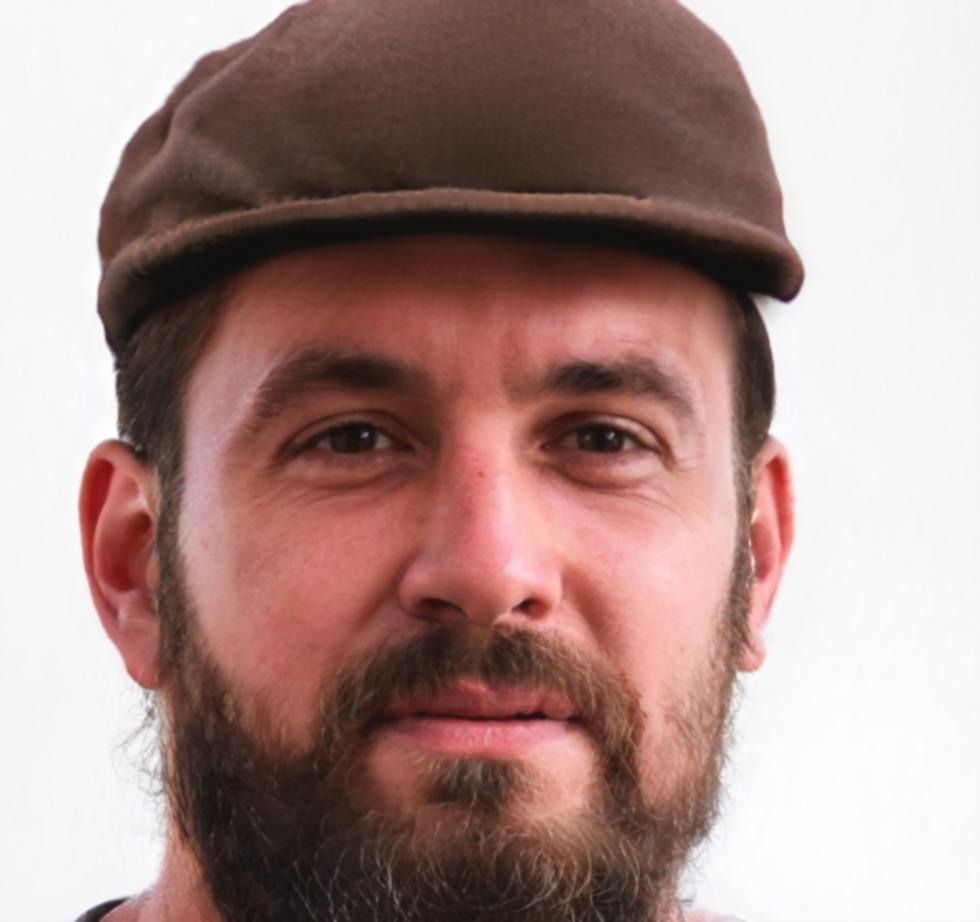 Ritratto di Valerio Santarelli, coordinatore didattico